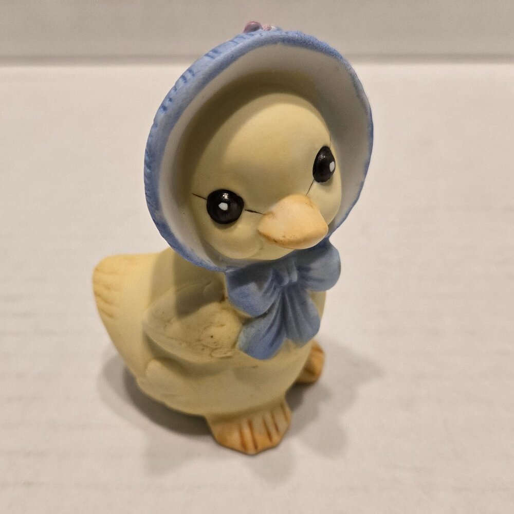 BABY CHICK FIGURINE